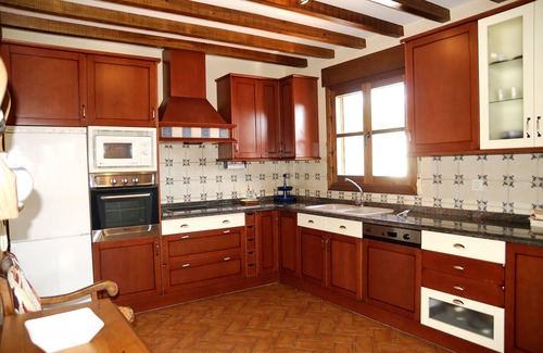 Conchar Cottage | Rural house next to Granada. Free WIFI