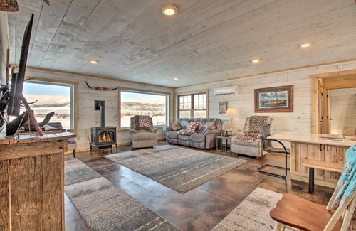 White Sulphur Springs House | Rural White Sulphur Springs Getaway with Deck!