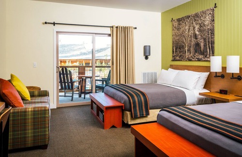 Groveland Hotel | Rush Creek Lodge and Spa at Yosemite