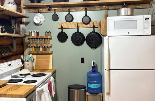 Campton Cabin | Russtic Cabins at the 100 Acre Wood