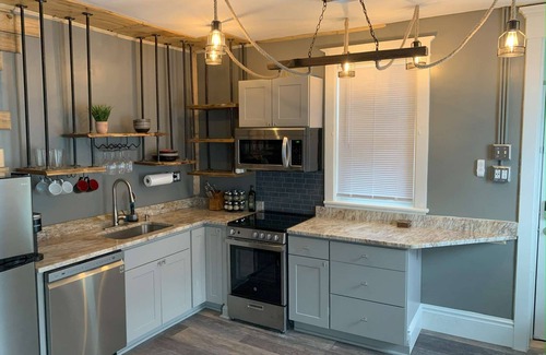 Harrisburg - Hershey Apartment | Rustic 2BR Loft with River Views