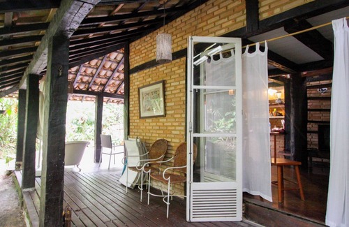 Barra do Sahy House | Rustic and charming house on the hill of Sahy