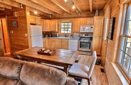 West Lafayette Cabin | Rustic Cabin Near Purdue University