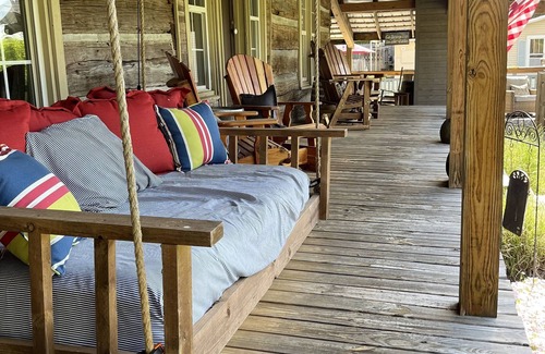 Lynchburg Cabin | Rustic Cabin on Tims Ford Lake with Boat Slip