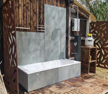 Oallen Other | Rustic Cabin with moon bathing for a city escape