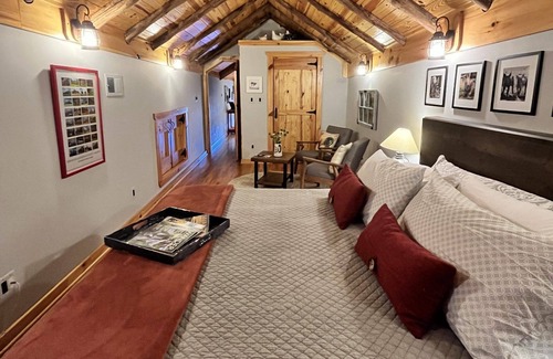 Blue Ridge Bed & Breakfast | Rustic Charm Meets Modern Comfort in Barn Loft Escape