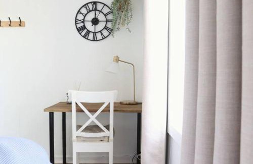 Bathurst House | Rustic Chic 200 metres from CBD