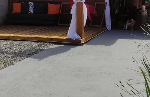 Iperoba House | rustic house, wood and masonry