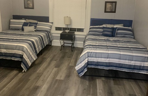 Canton Apartment | Rustic Modern Apt - Sleeps 4 - Near Everything!