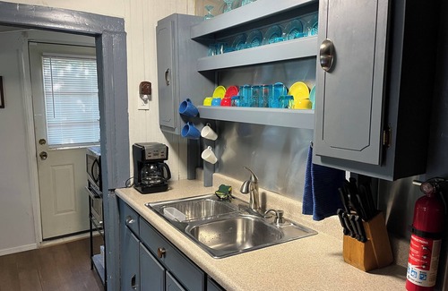 Bisbee Cabin | Rustic Old Bisbee Cabin - Whole House