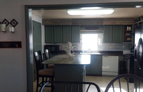 Saratoga House | Rustic riverfront home in heart of Saratoga. Private river access.