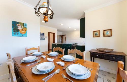 Torrequebrada Villa | Rustic Spanish Villa Saltwater Pool