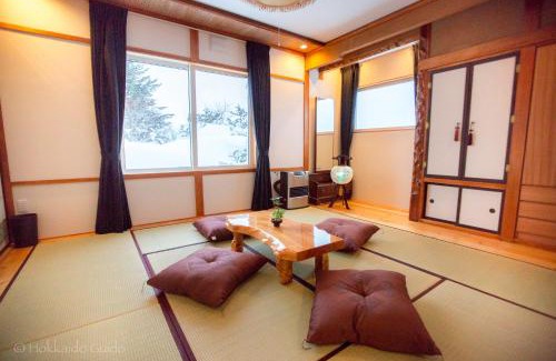 Rusutsu Ski Chalet | RUSUTSU HOLIDAY CHALET