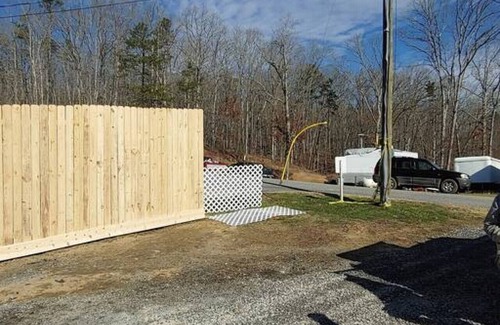 Spring City House | RV spot #4 at Watts Bar Lake