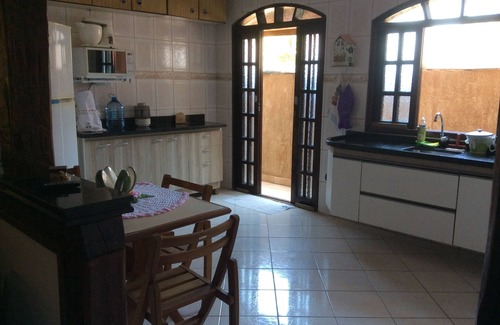 Sao Francisco da Praia House | São Sebastião Townhouse with pool, play area, 5dorm, accommodation 21 people