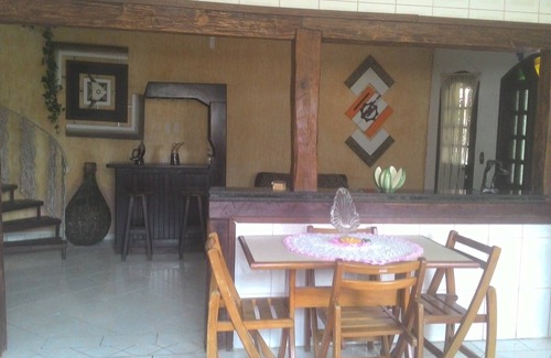 Sao Francisco da Praia House | São Sebastião Townhouse with pool, play area, 5dorm, accommodation 21 people