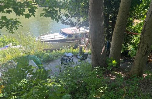 Louveciennes Boat Rental | Séjour insolite sur un bateau