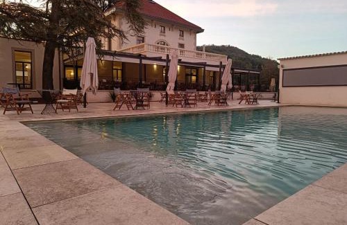 Ruy-Montceau Hotel | Séquoias Golf & Ressort