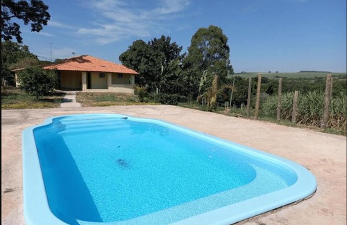 Sao Pedro House | Sítio à beira do Rio para pescaria, churrasqueira e piscina