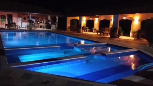 Quadra House | Sítio com Piscina e Área de Lazer Completa