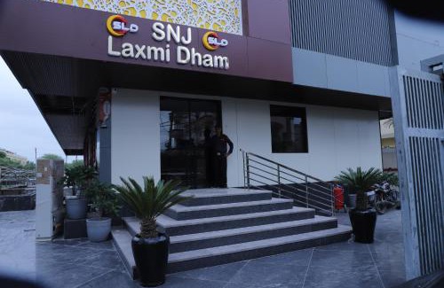 Vrindavan Hotel | S.N.J LAXMI DHAM