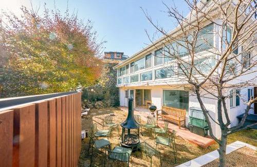 Seongbuk-dong House | Sa Tailored Service Urban Retreat Home Near Metro