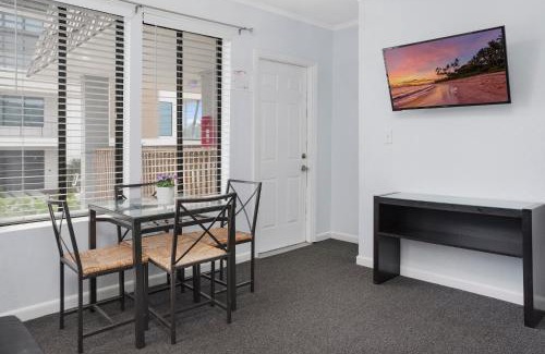 Pass-a-Grille Hotel | Sabal Palms Inn