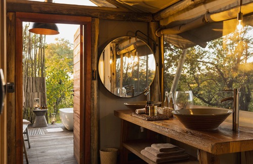Khwai Cabin | Sable Alley