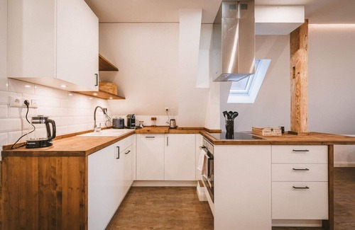Lubeck City Centre Apartment | Sadebo: Design Parking Central Kitchen4guest