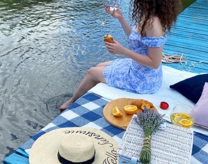 Tovstolug House | Sadyba DarKa