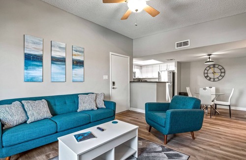 Glendale Condo | Safe 2BR Condo Steps Away From Banner Hospital and Heated Pool