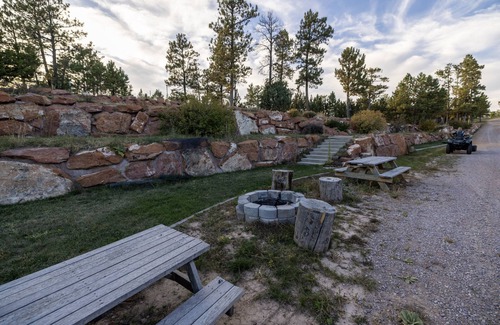 Hot Springs Cabin | Safe Haven - Room 209