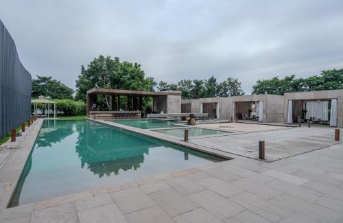 Lal Tappar House | SaffronStays Nirvana Groove