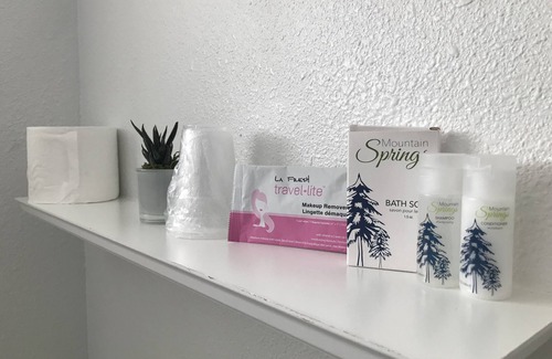 Newcastle Hotel | Sage Motel