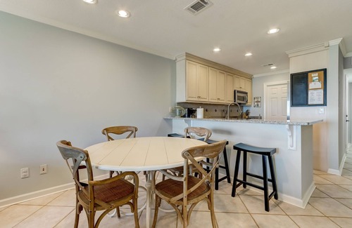 Amelia City Condo | Sailmaker 109 - Hosted By Moore AI Rentals