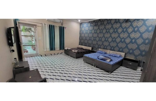 Gurdaspur Hotel | Saini Guest House