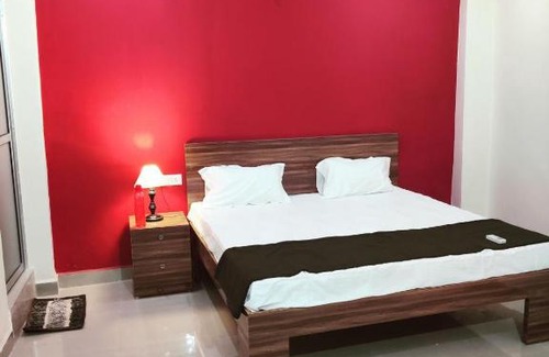 Auli House | SainiK Guest House