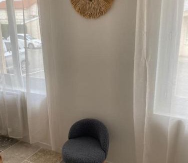 Saint-Laurent-de-Mure Apartment | Saint-Laurent-20 min Lyon-proche Aéroport-Eurexpo