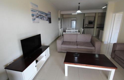 Margate Apartment | Saints View Resort Unit 12
