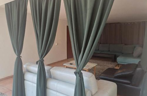 Nahariya Apartment | Salamandra Guest House מקלט פרטי