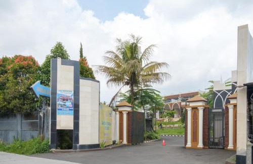 Jakarta Hotel | Salma Syariah by TwoSpaces, Bogor