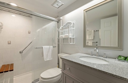 Cedar Key Apartment | Salt Life #2: Endless Gulf views from this 2 bedroom waterfront townhome