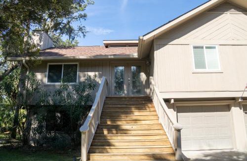 Blue Heron Lake House | Saltwater Solace - 4 bdrm 3 bath Pets welcome