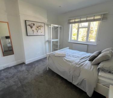 Benfleet Apartment | Salvation View 2 Bed Apartment