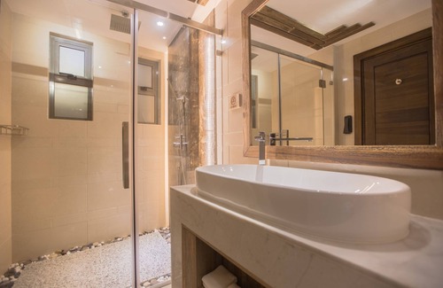 Male Hotel | Samann Grand