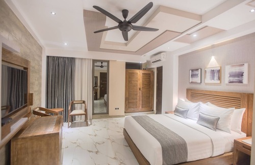 Male Hotel | Samann Grand