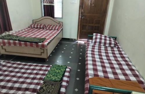 Akalkot House | Samarth Sawali Guest House, Vidhyanagar Akkalkot