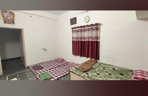 Akalkot House | Samarth Sawali Guest House, Vidhyanagar Akkalkot
