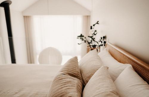 Albany Apartment | Samphire Collection - Yarri Studio