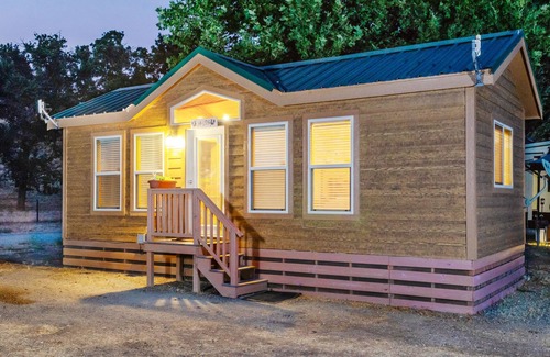 Paicines Cabin | San Benito RV & Camping Resort
